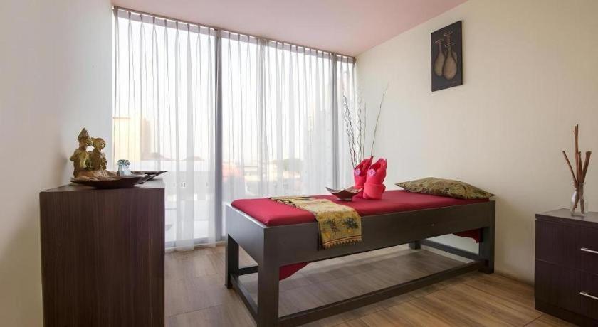 Hotel Grandhika Pemuda Semarang Esterno foto