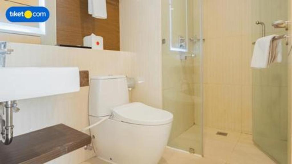 Hotel Grandhika Pemuda Semarang Esterno foto