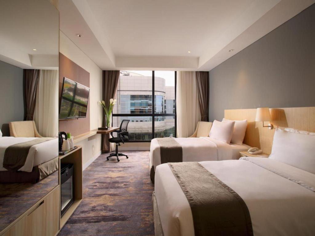 Hotel Grandhika Pemuda Semarang Esterno foto