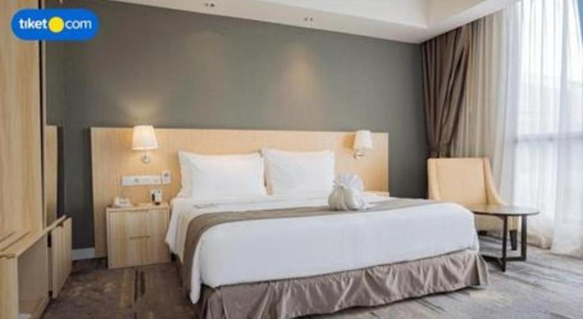 Hotel Grandhika Pemuda Semarang Esterno foto