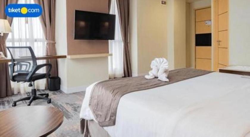Hotel Grandhika Pemuda Semarang Esterno foto