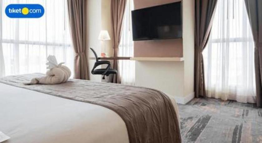 Hotel Grandhika Pemuda Semarang Esterno foto