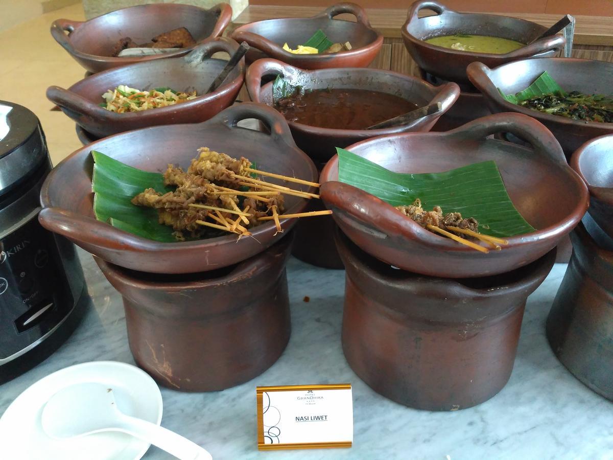 Hotel Grandhika Pemuda Semarang Esterno foto
