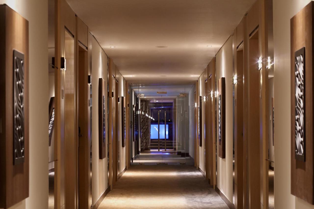 Hotel Grandhika Pemuda Semarang Esterno foto
