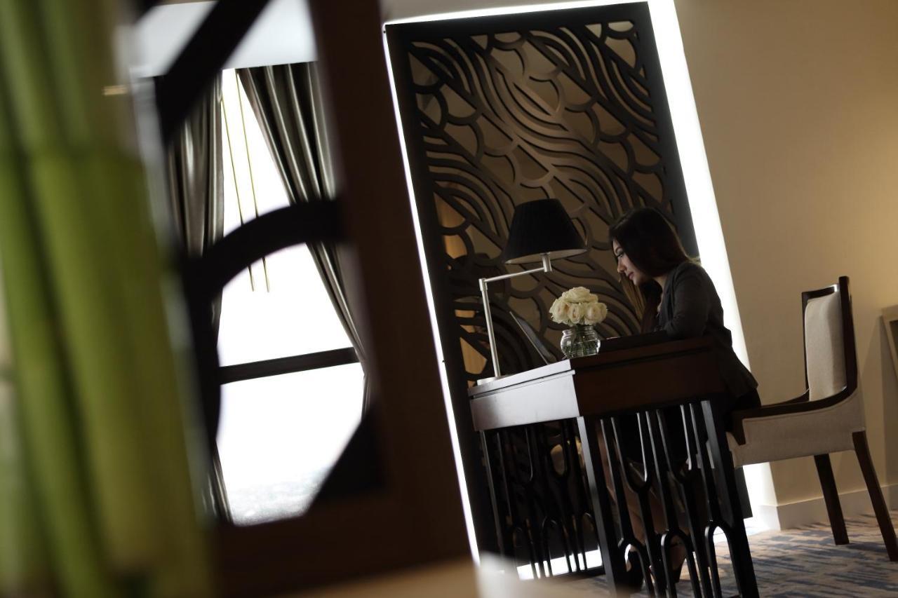 Hotel Grandhika Pemuda Semarang Esterno foto